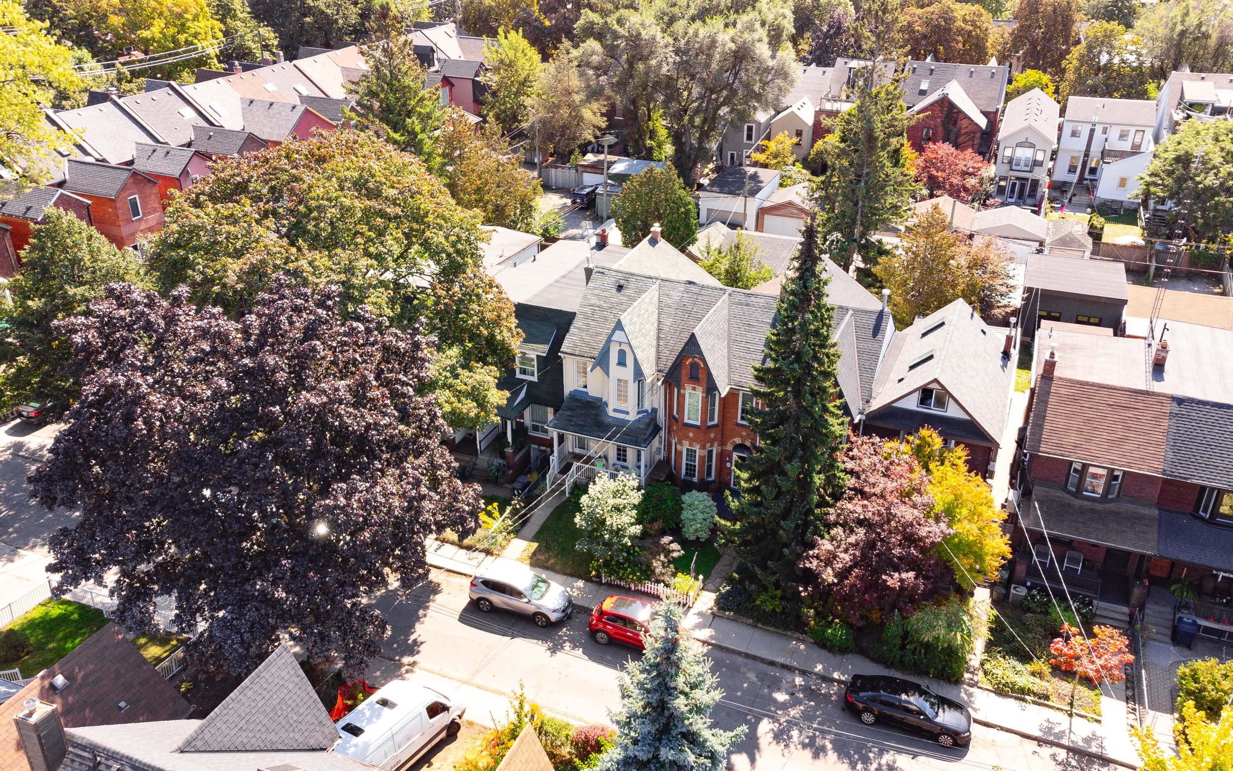 The Ultimate Guide to Buying Your First Home in Toronto's West End