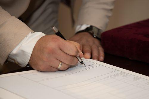 Deposit vs. down payment